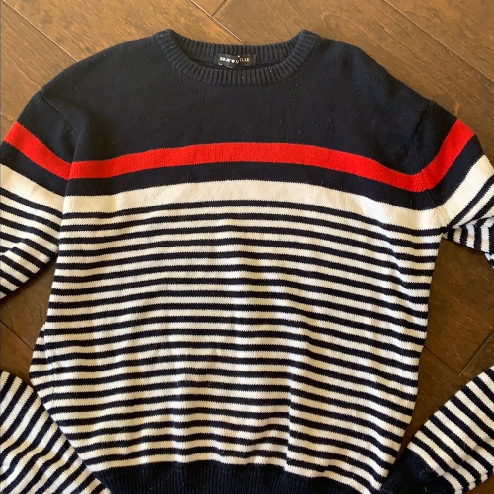 Brandy Melville sweater